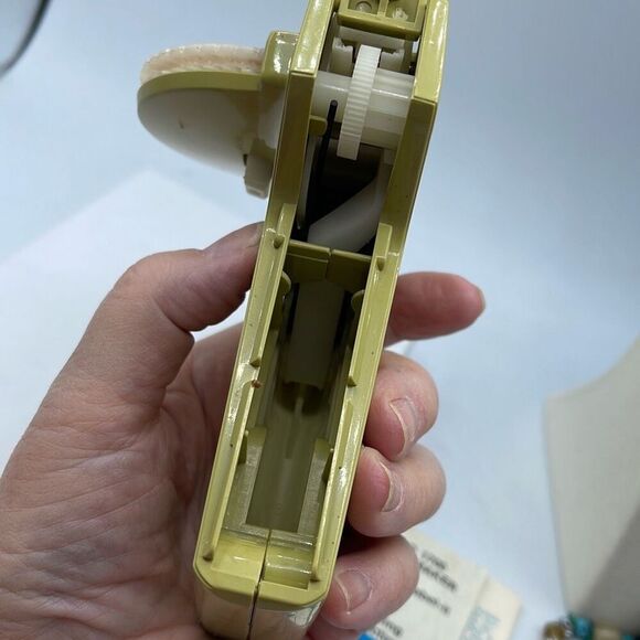 Vintage 1967 DYMO 1700 LABELMAKER. - Picture 5 of 11